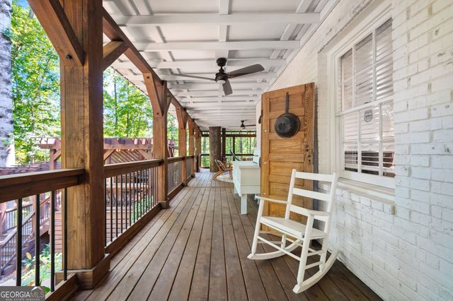 690 Wood Work Way, Roswell, GA 30076