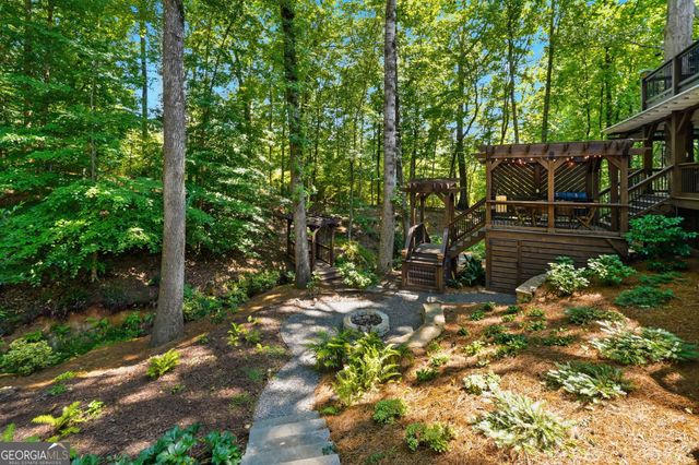690 Wood Work Way, Roswell, GA 30076