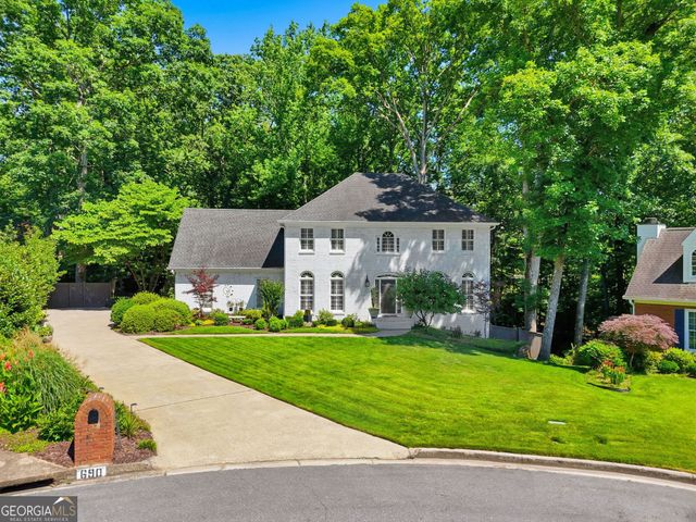 690 Wood Work Way, Roswell, GA 30076