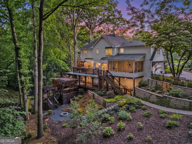 690 Wood Work Way, Roswell, GA 30076