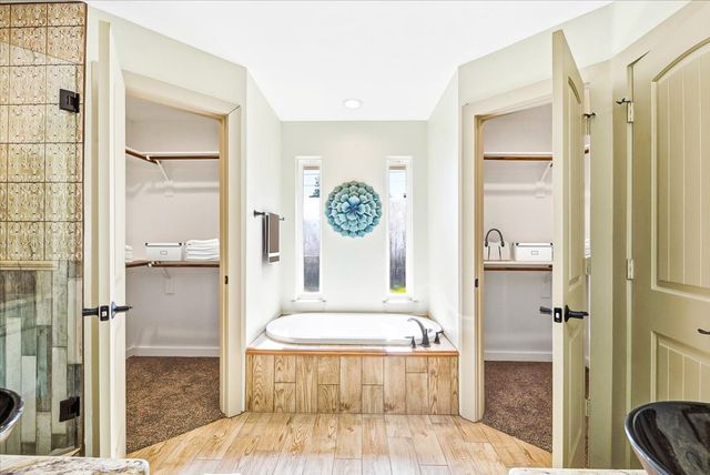 201 Montreal Drive, Hurst, TX 76054