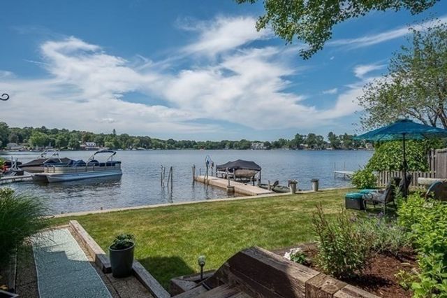 45 Point Pleasant Rd, Webster, MA 01570