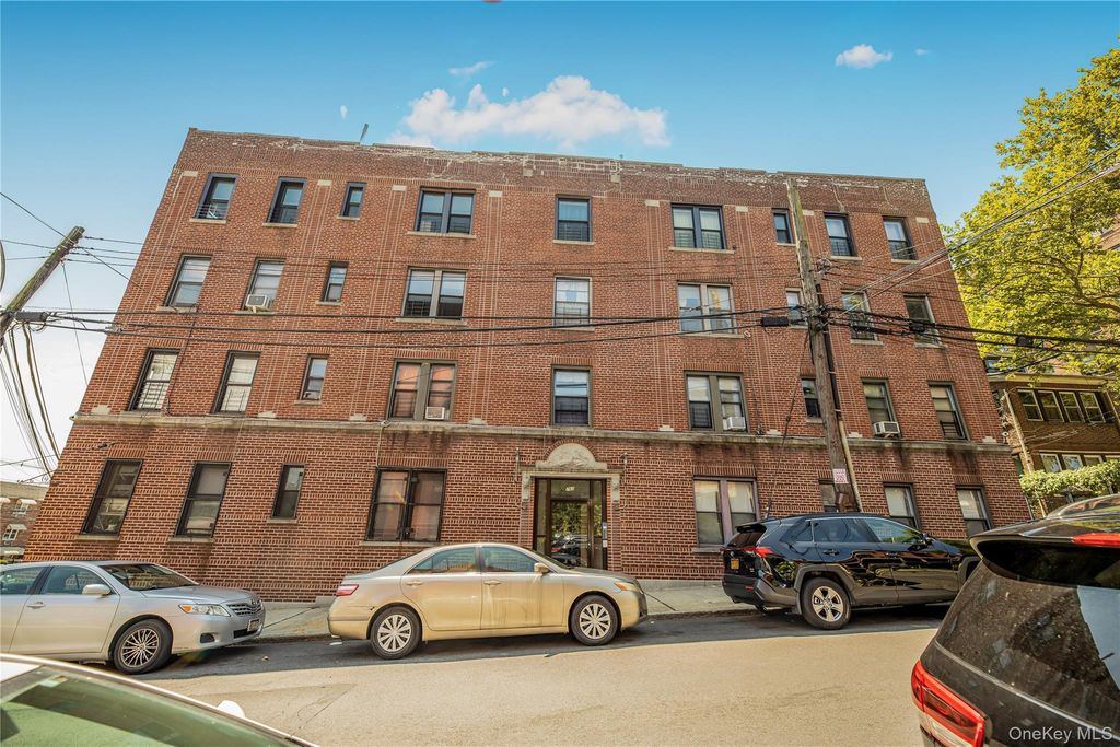 760 E 232nd Street, Bronx, NY 10466 — photo 2