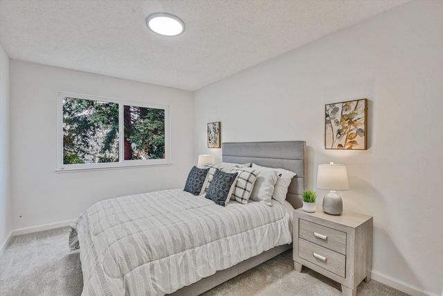 1524 Ridgewood Dr, Martinez, CA 94553