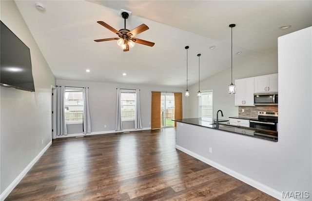 317 Katie Lynn Drive, Wentzville, MO 63385
