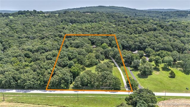 5794 S Shaeffer Road, Fayetteville, AR 72701