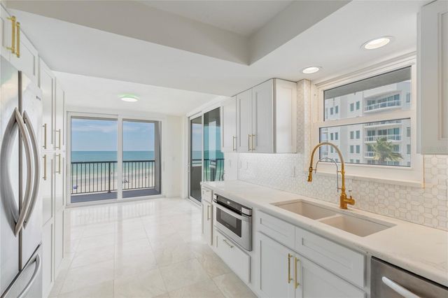 1600 GULF BOULEVARD 414, Clearwater, FL 33767