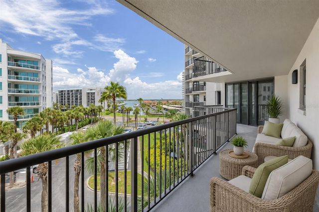 1600 GULF BOULEVARD 414, Clearwater, FL 33767