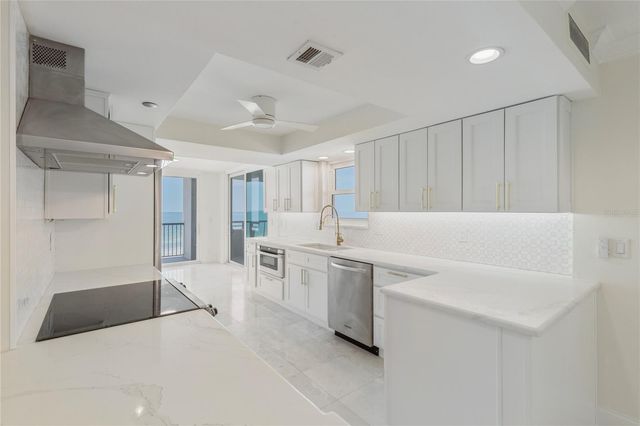 1600 GULF BOULEVARD 414, Clearwater, FL 33767