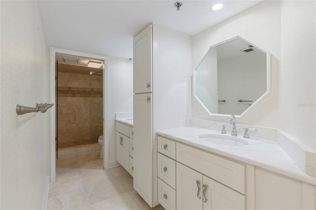 1600 GULF BOULEVARD 414, Clearwater, FL 33767