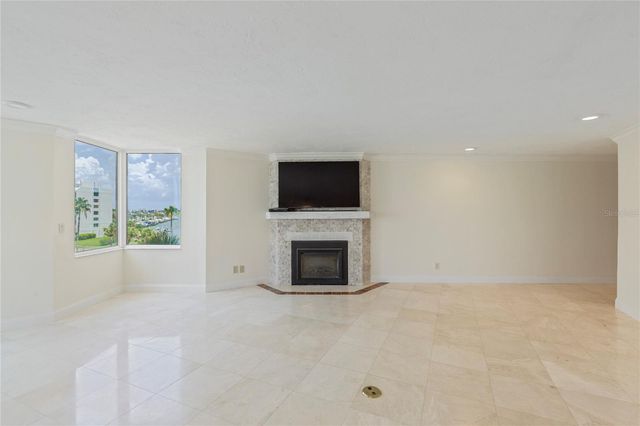 1600 GULF BOULEVARD 414, Clearwater, FL 33767