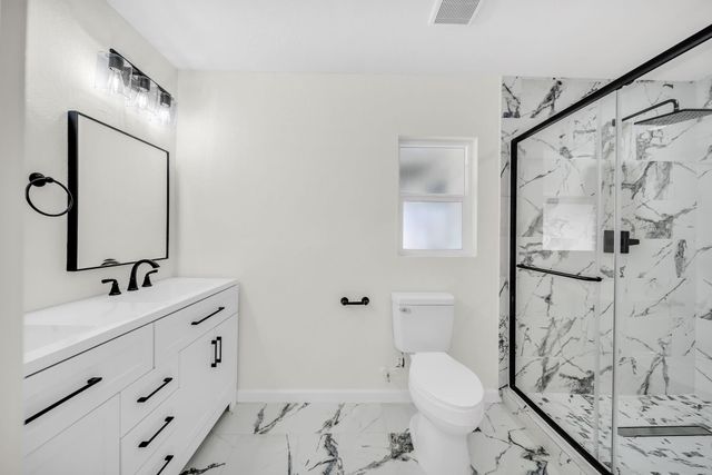 5025 De Milo Drive, Houston, TX 77092