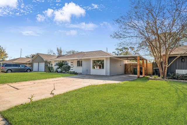 5025 De Milo Drive, Houston, TX 77092