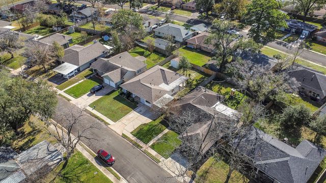 5025 De Milo Drive, Houston, TX 77092