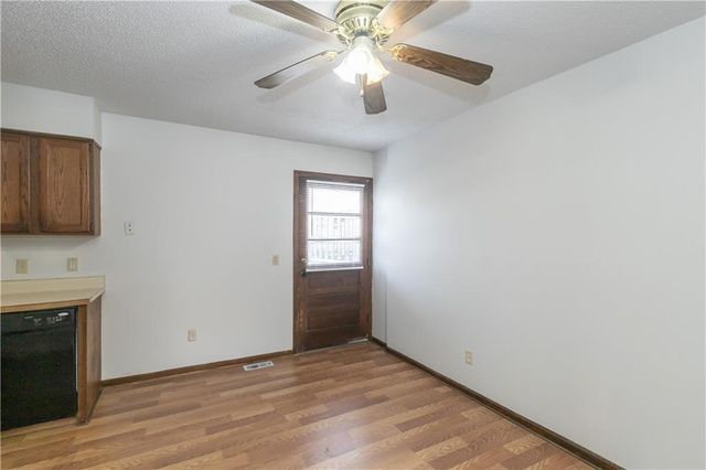 131 Kindred Avenue, Bonner Springs, KS 66012