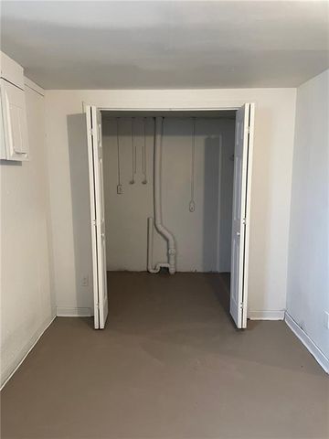 131 Kindred Avenue, Bonner Springs, KS 66012