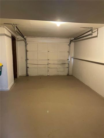 131 Kindred Avenue, Bonner Springs, KS 66012