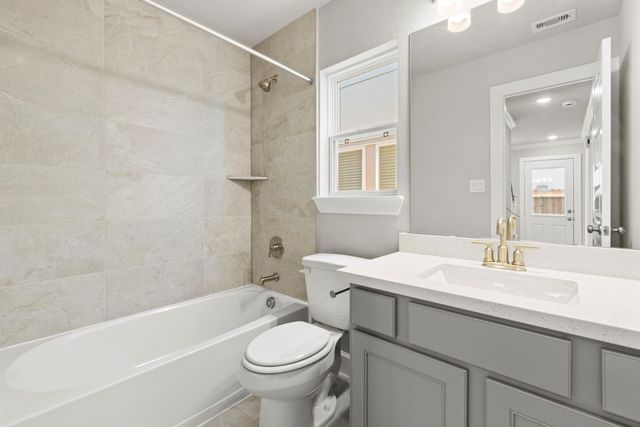 1916 Huntly Chase Drive, Houston, TX 77080