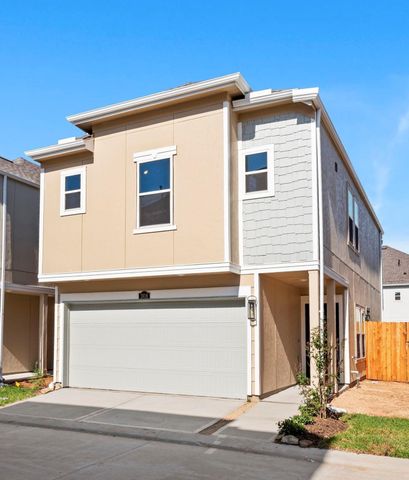 1916 Huntly Chase Drive, Houston, TX 77080