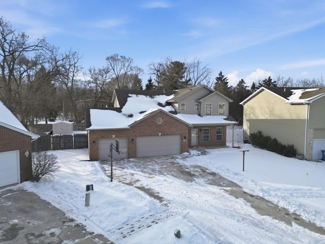12490 Rush Street, Crown Point, IN 46307
