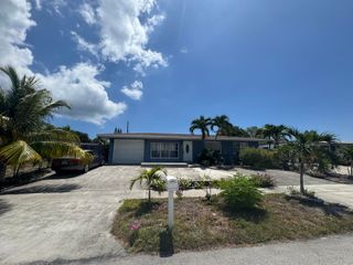 808 Wright Drive, Lake Worth Beach, FL 33461