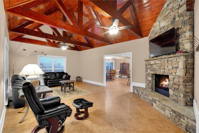 1932 Belle Shoals Road, Pickens, SC 29671