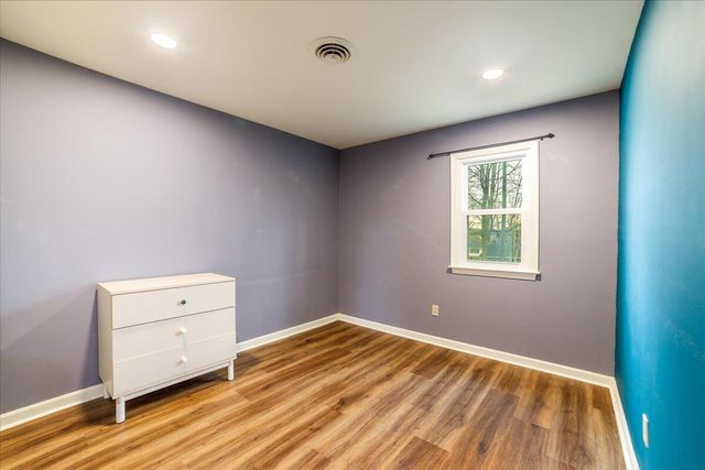 2803 Tall Oaks DR, Blacksburg, VA 24060