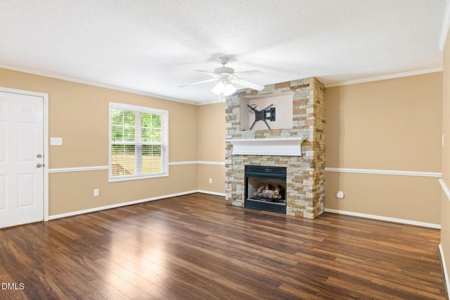 203 Lansing Drive, Benson, NC 27504