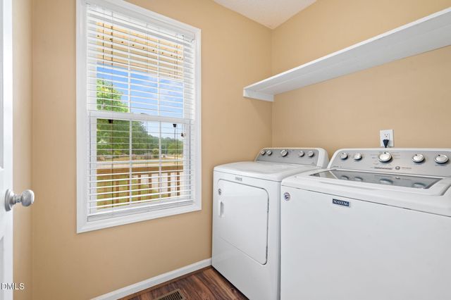 203 Lansing Drive, Benson, NC 27504