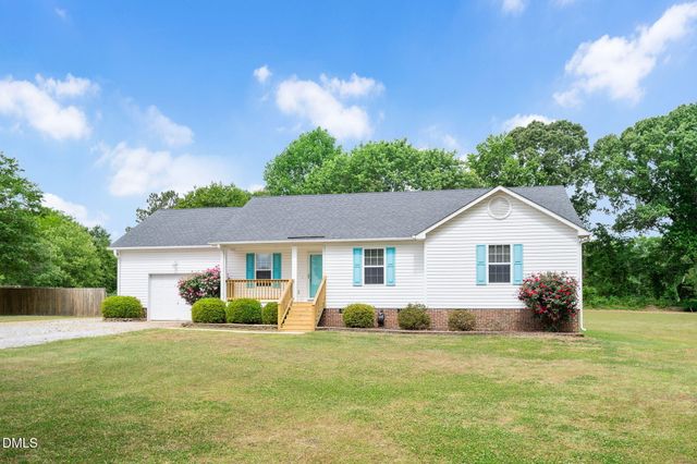 203 Lansing Drive, Benson, NC 27504