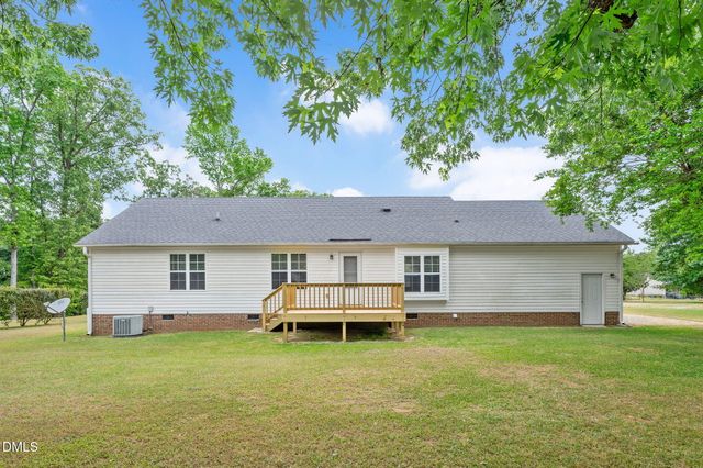 203 Lansing Drive, Benson, NC 27504