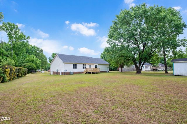 203 Lansing Drive, Benson, NC 27504