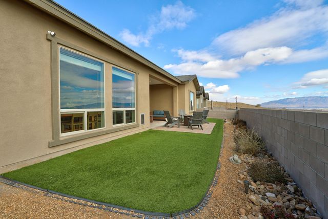 1712 DEER VALLEY Trail NW, Albuquerque, NM 87120