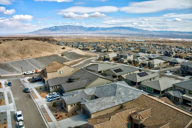 1712 DEER VALLEY Trail NW, Albuquerque, NM 87120