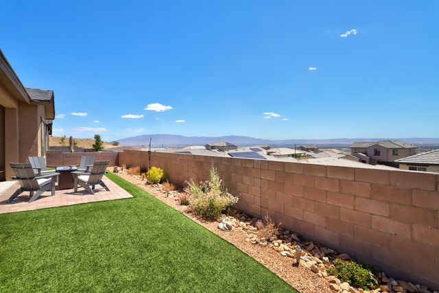 1712 DEER VALLEY Trail NW, Albuquerque, NM 87120