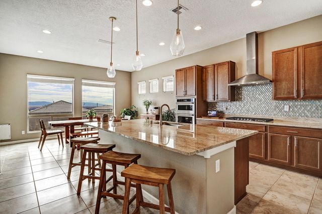 1712 DEER VALLEY Trail NW, Albuquerque, NM 87120