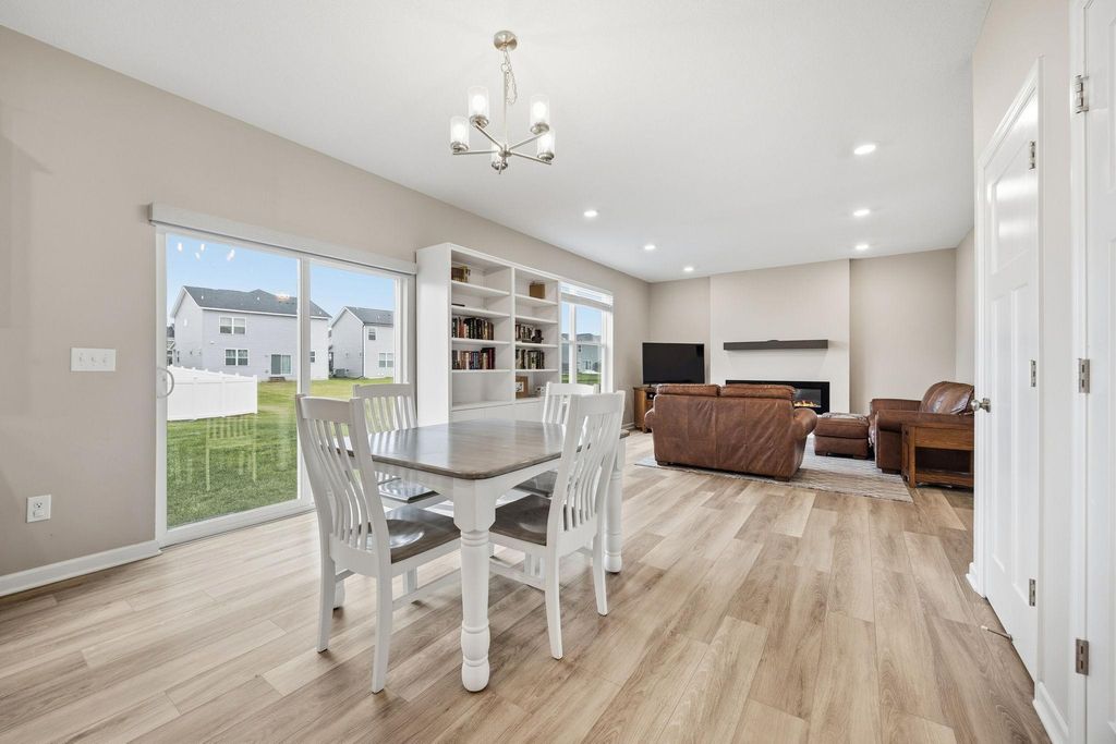 24400 Edgewater Lane, Rogers, MN 55374 — photo 5