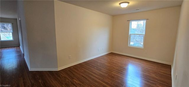 125 Delia Run, Madison, NC 27025