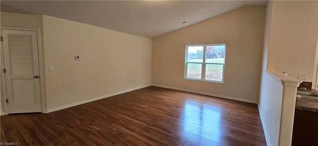 125 Delia Run, Madison, NC 27025