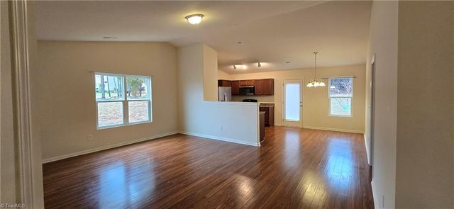 125 Delia Run, Madison, NC 27025