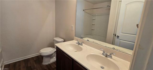 125 Delia Run, Madison, NC 27025