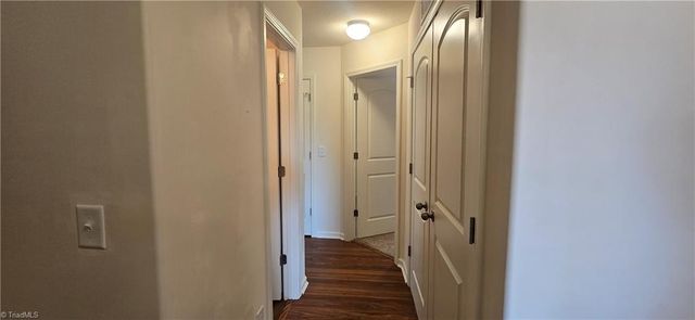 125 Delia Run, Madison, NC 27025