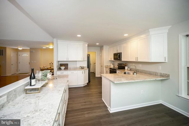 1115 EASTOVER PKWY, Locust Grove, VA 22508