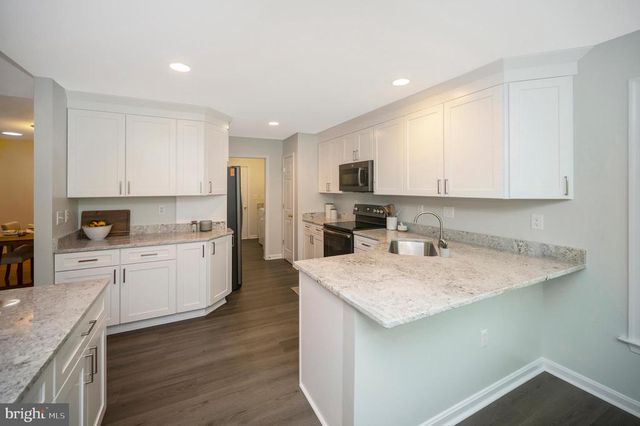 1115 EASTOVER PKWY, Locust Grove, VA 22508