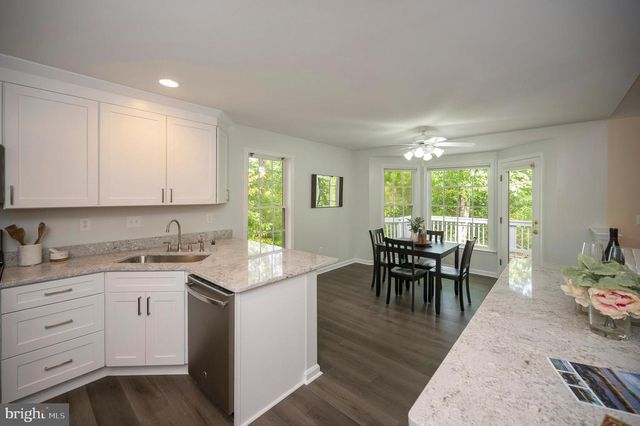 1115 EASTOVER PKWY, Locust Grove, VA 22508