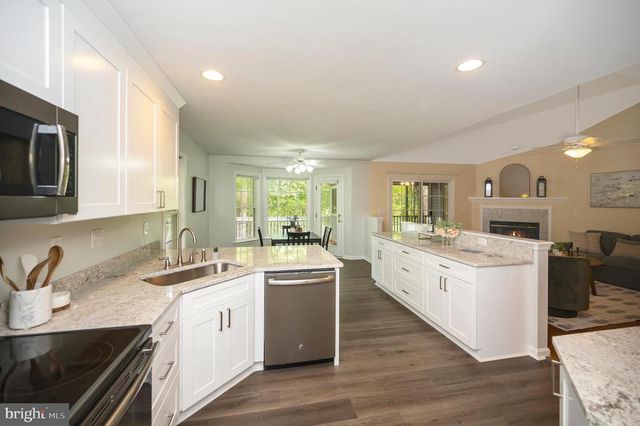 1115 EASTOVER PKWY, Locust Grove, VA 22508