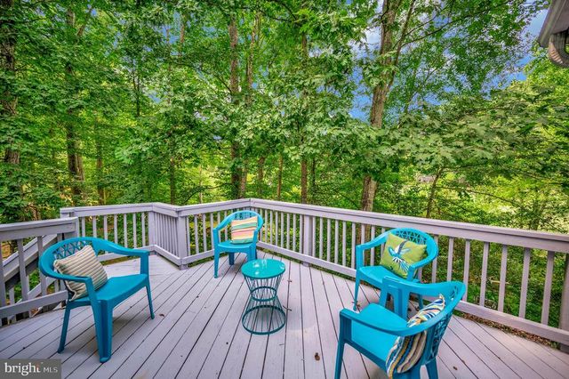 1115 EASTOVER PKWY, Locust Grove, VA 22508