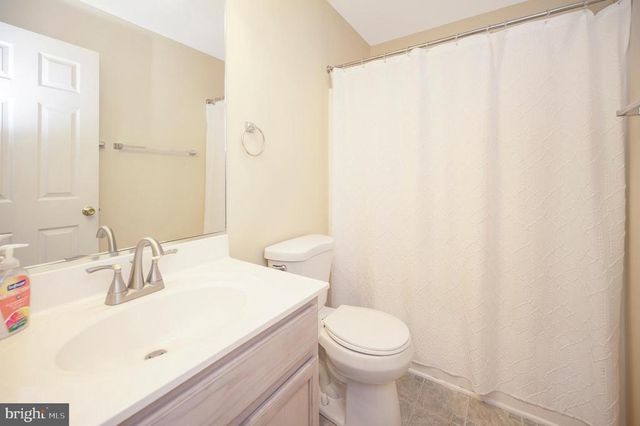 1115 EASTOVER PKWY, Locust Grove, VA 22508
