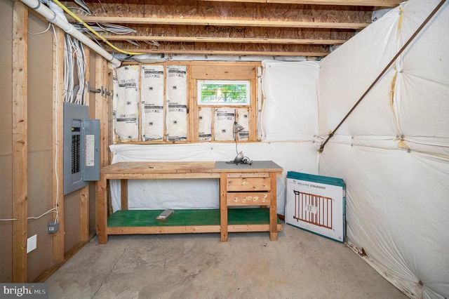 1115 EASTOVER PKWY, Locust Grove, VA 22508