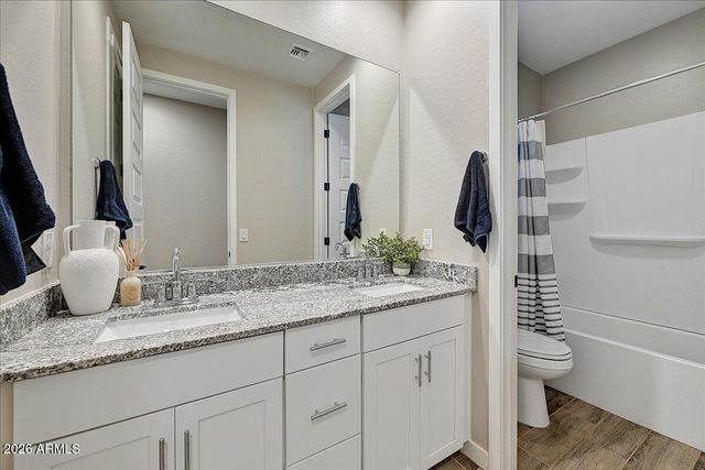 2053 W LONESOME Trail, Phoenix, AZ 85085